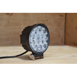 Світлодіодна LED фара робоча 42W/60° 42 Вт.(3Вт*14ламп) Широкий промінь світла